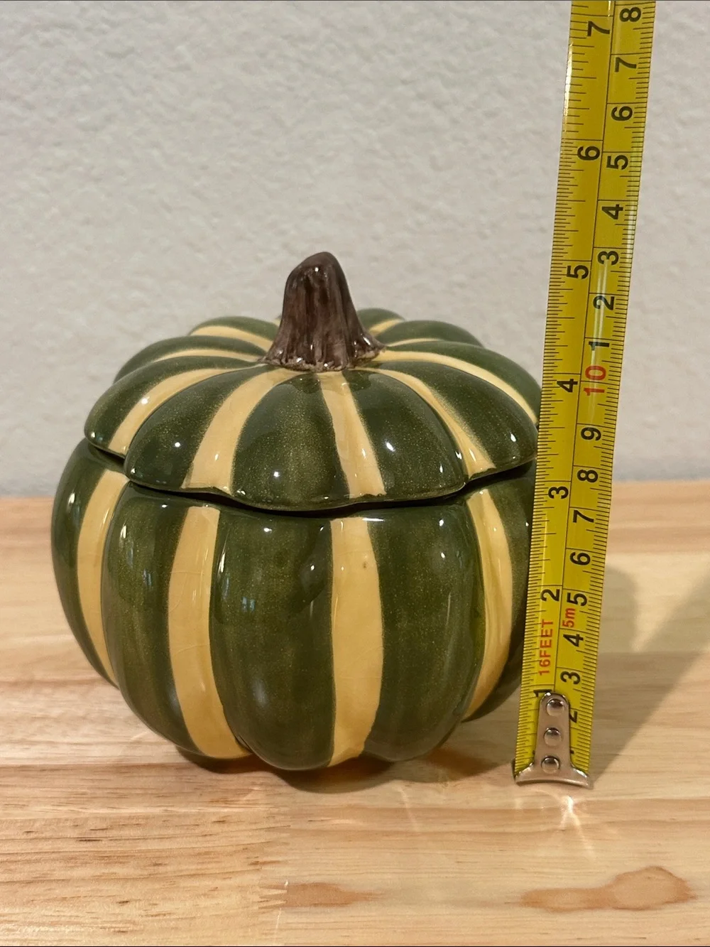 Williams Sonoma B. Eigen 2008 Autumn Harvest Green Pumpkin Lidded Bowl